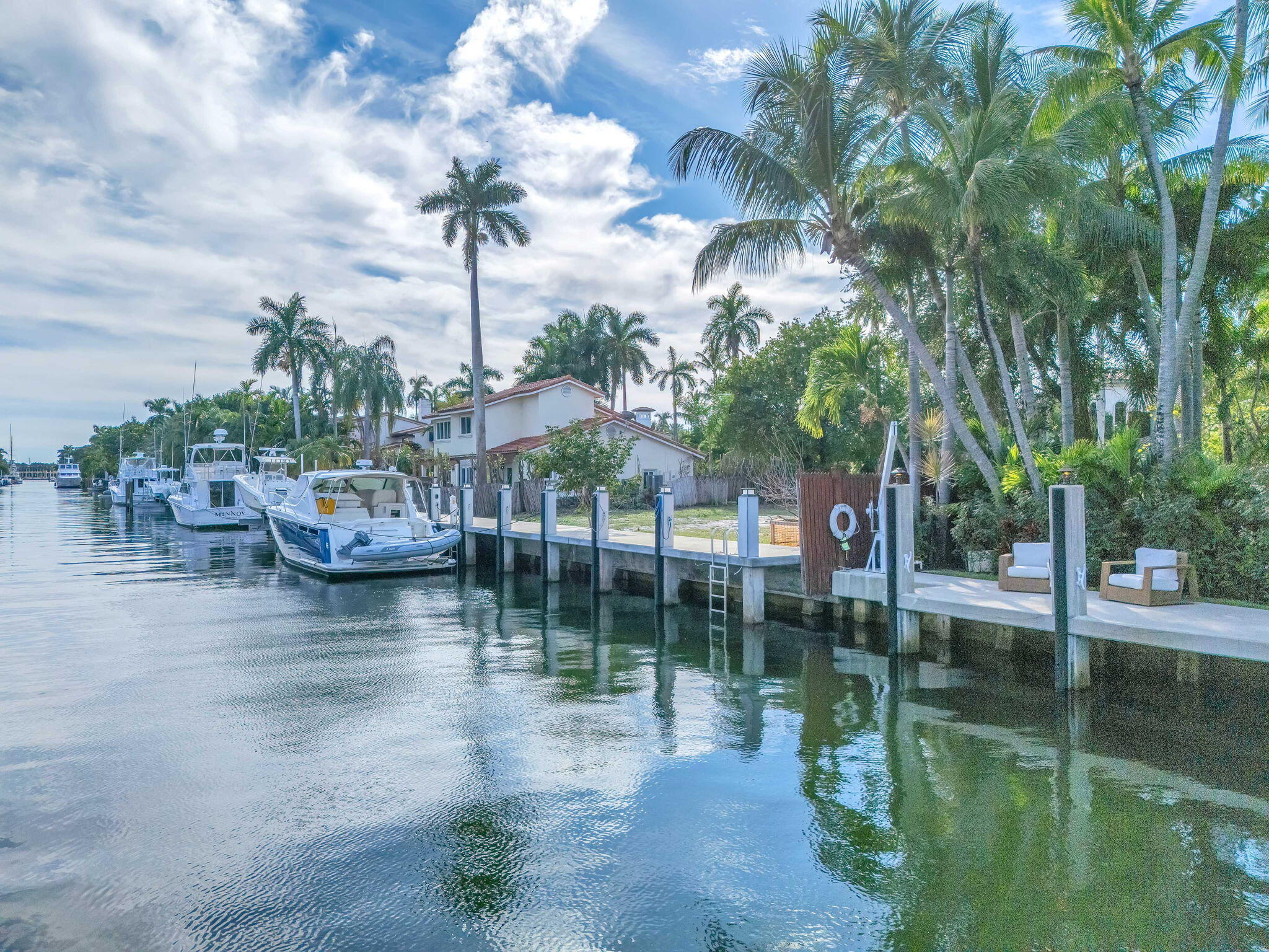 302 Coral Way
