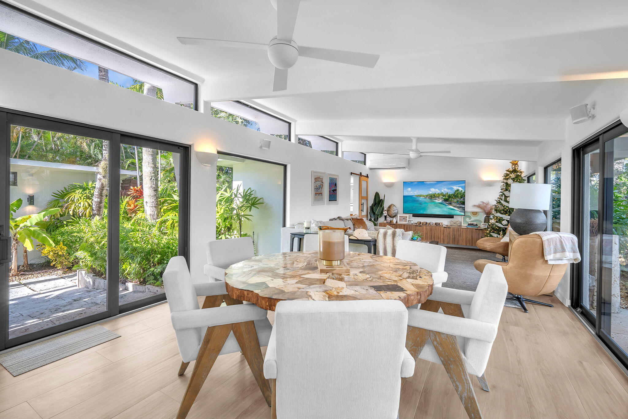 302 Coral Way