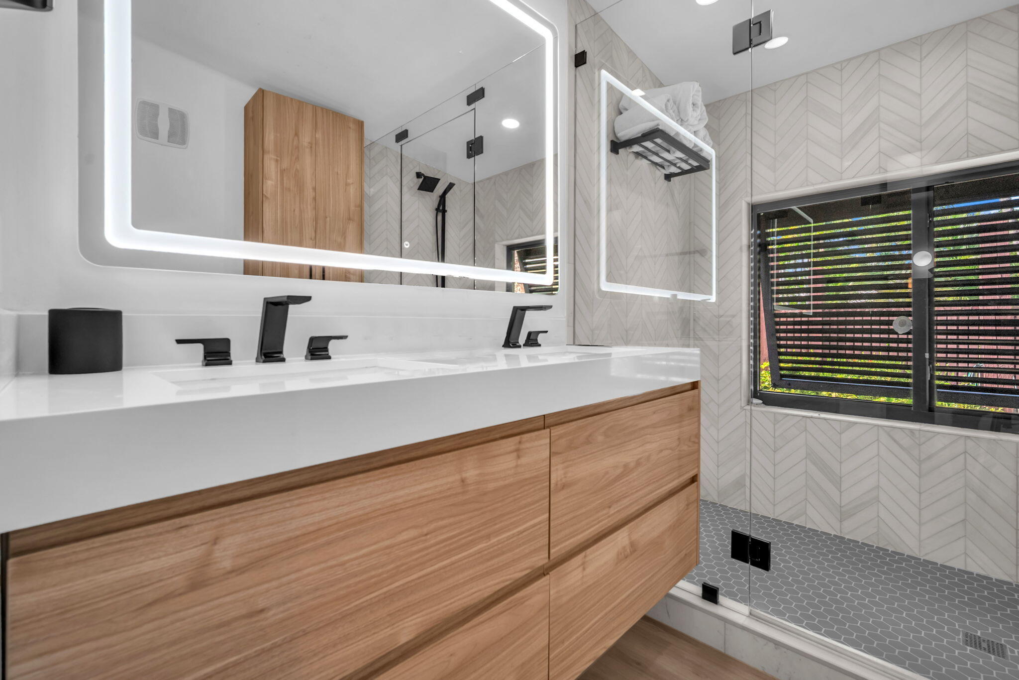 302 Coral Way