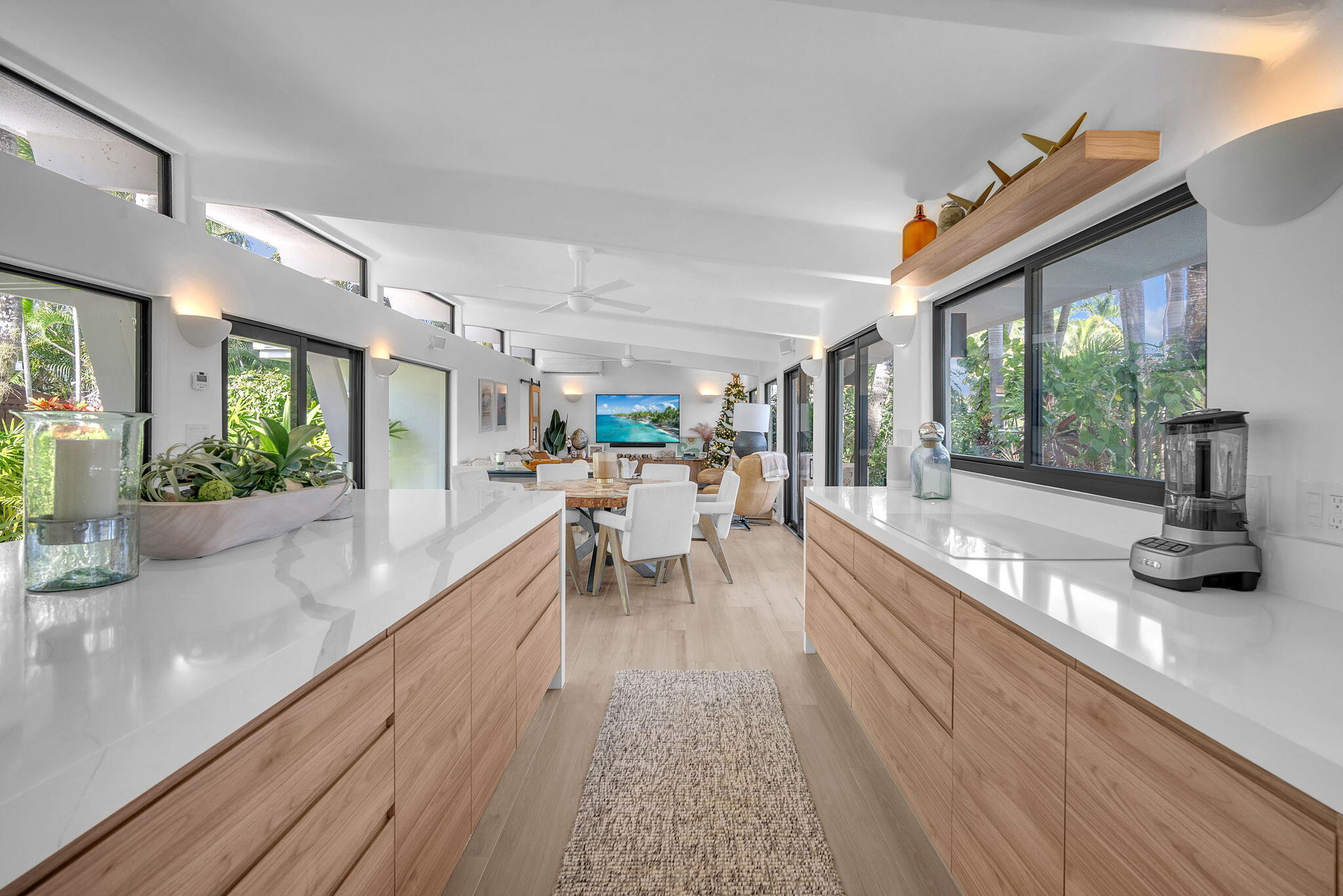 302 Coral Way