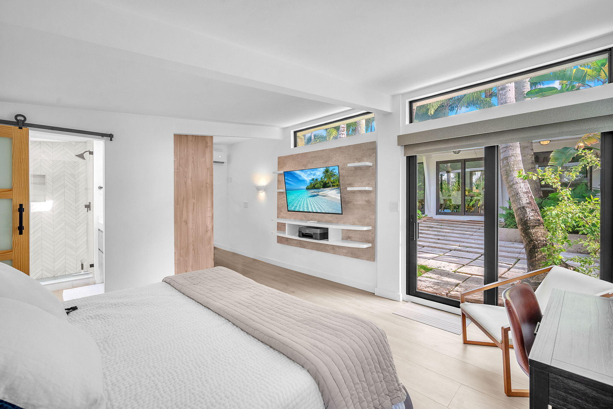 302 Coral Way