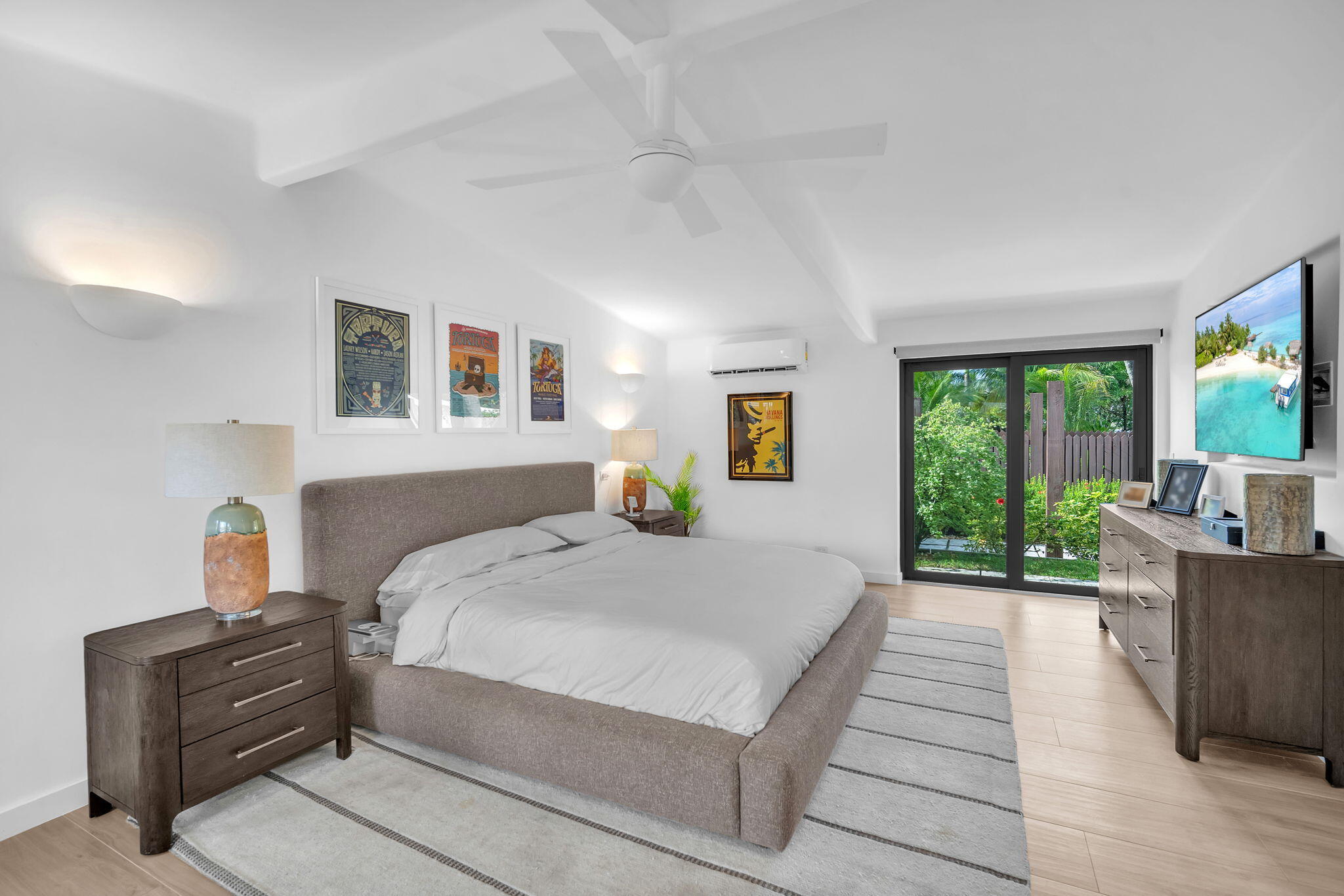 302 Coral Way