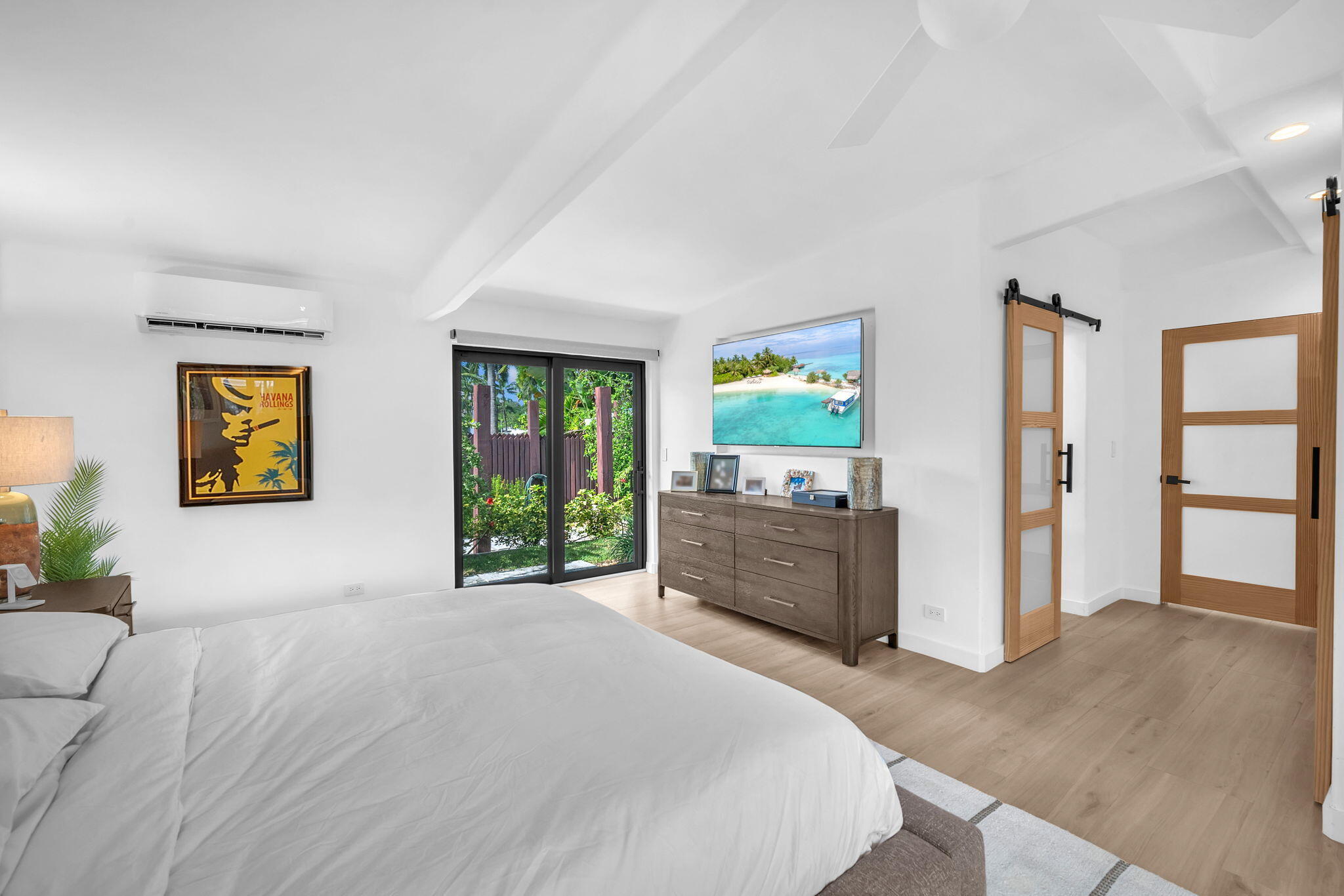 302 Coral Way