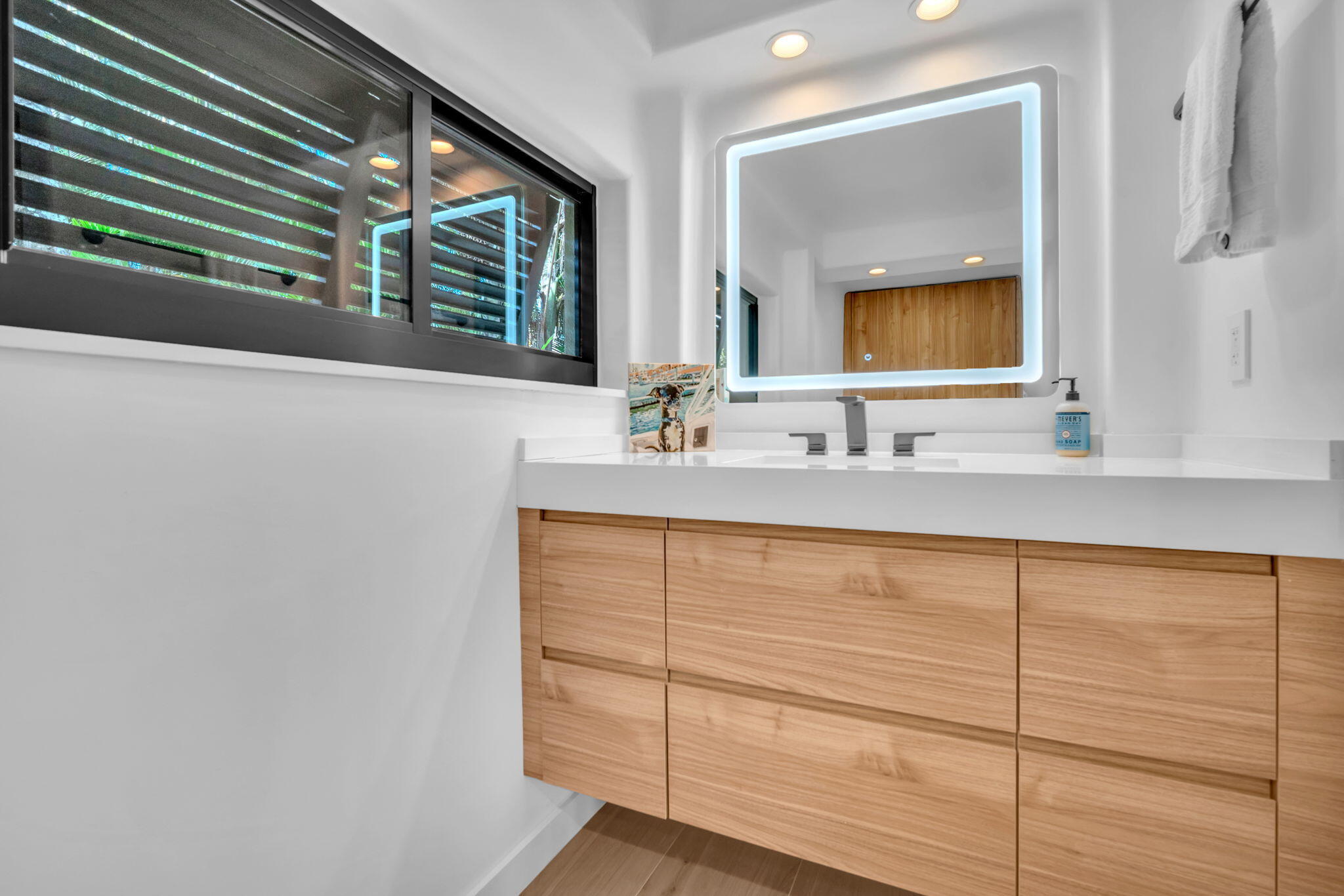 302 Coral Way