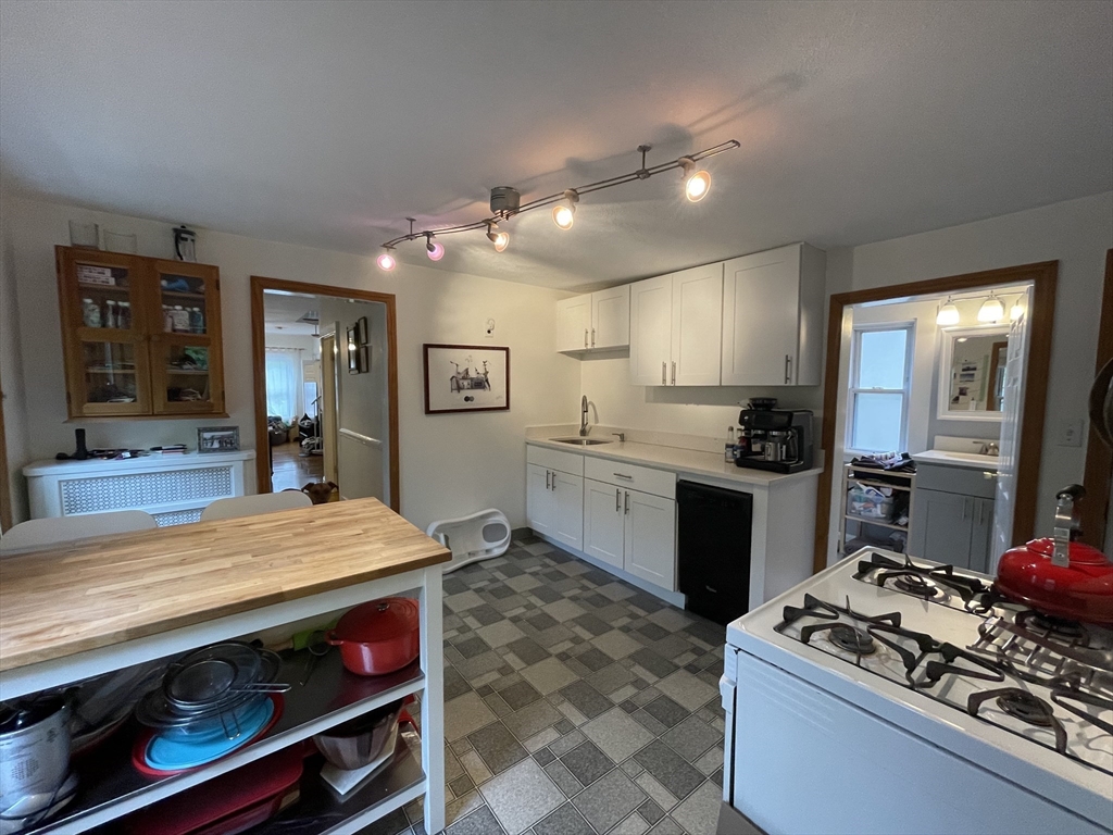 42 Carolina Avenue # 2