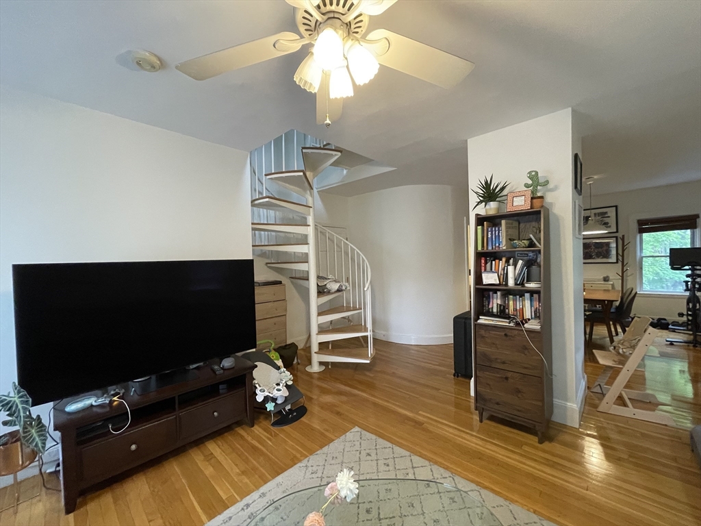 42 Carolina Avenue # 2
