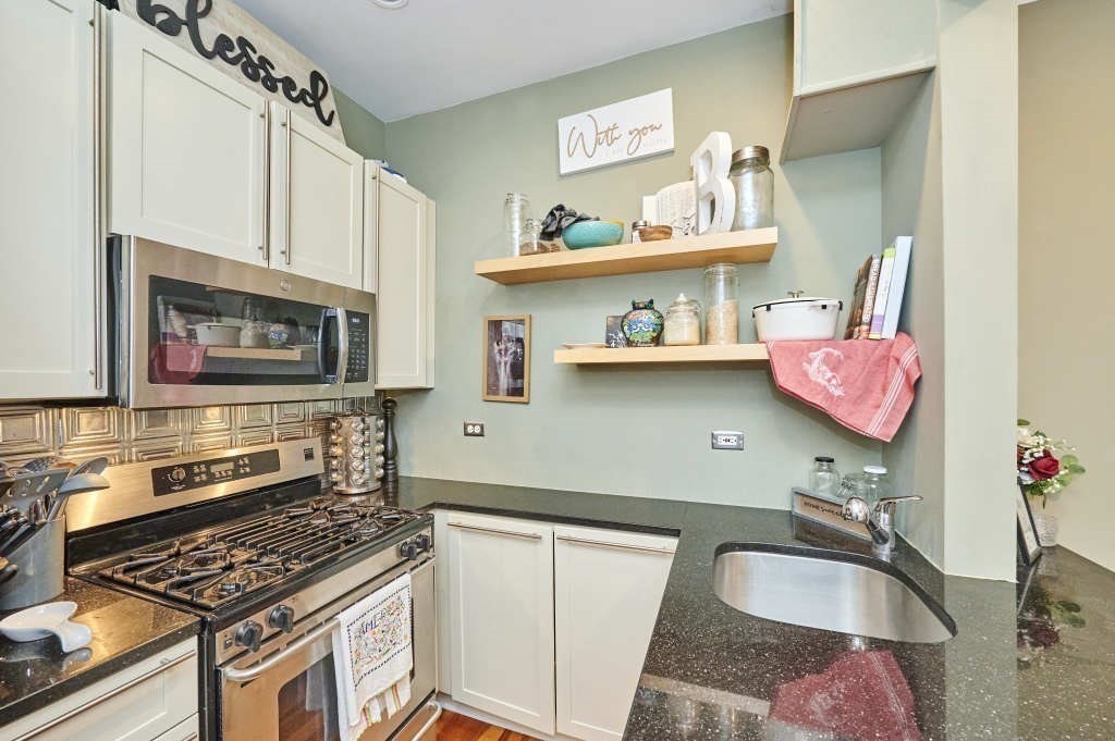 4 Chiswick Rd # 44