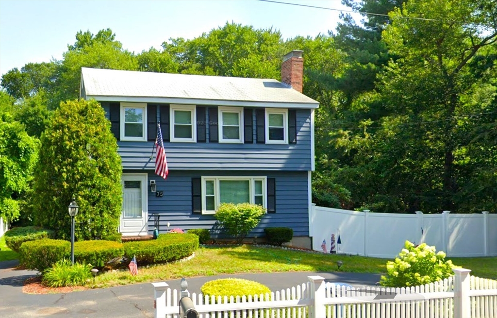 75 Brown St