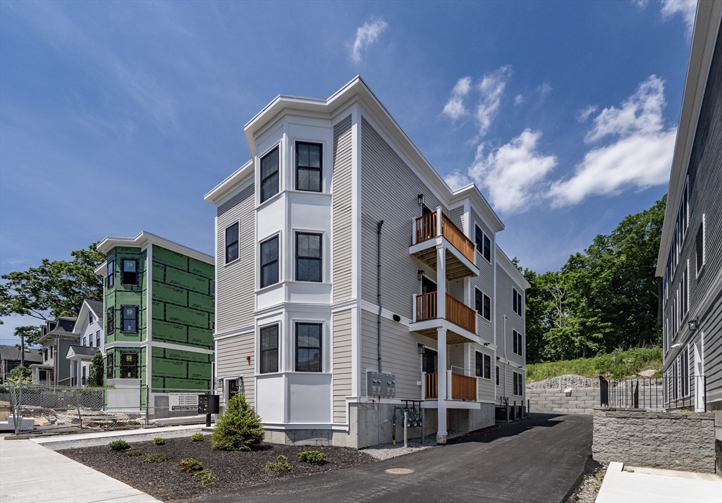 283 Lamartine Street