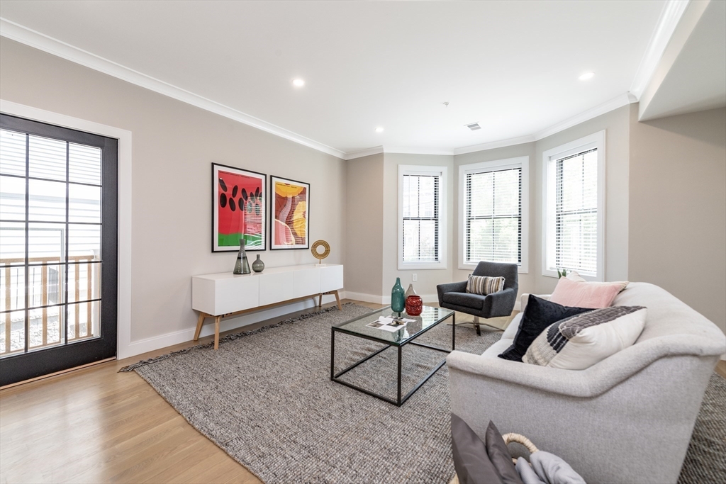 281 Lamartine Street
