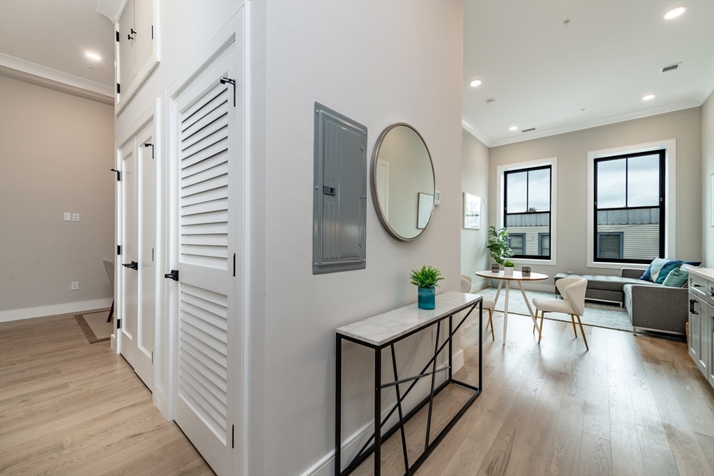 4-8 Franklin Street # 201