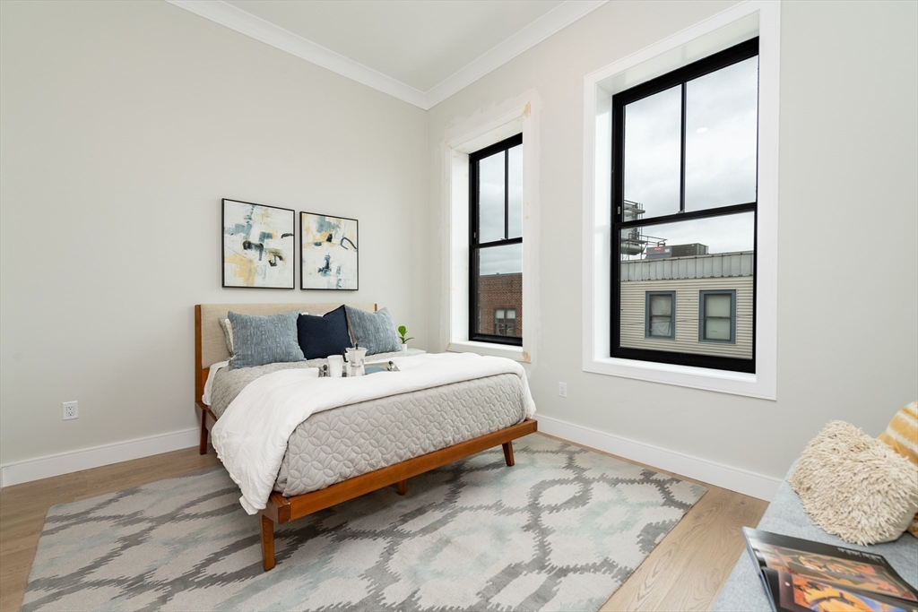 4-8 Franklin Street # 201