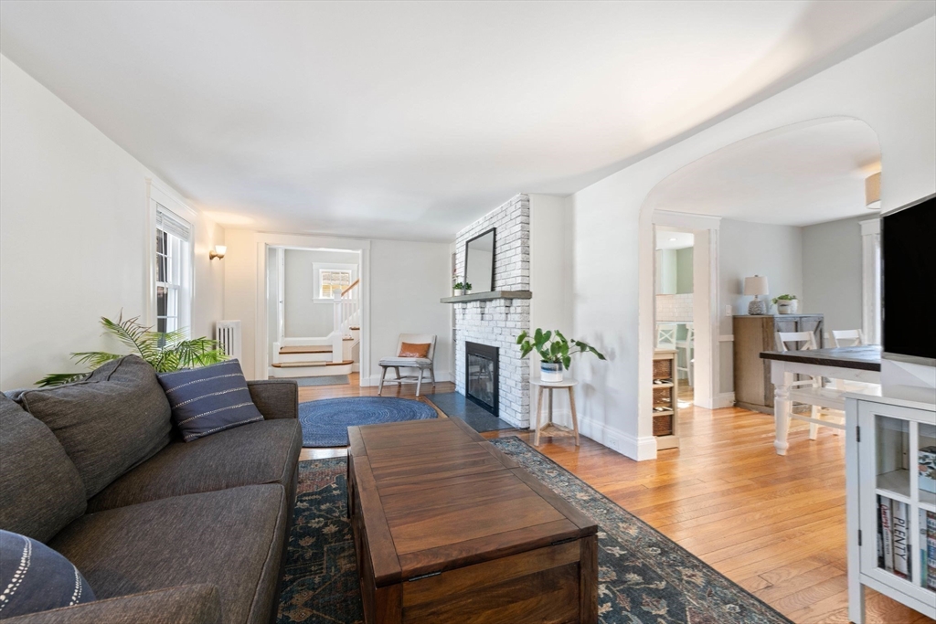 5 Pine Ridge Road