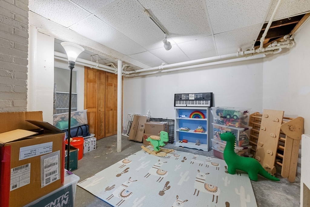5 Pine Ridge Road