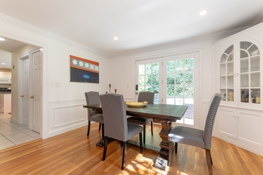 298 Maynard Rd