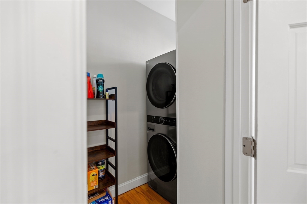 24 Winthrop St # 2