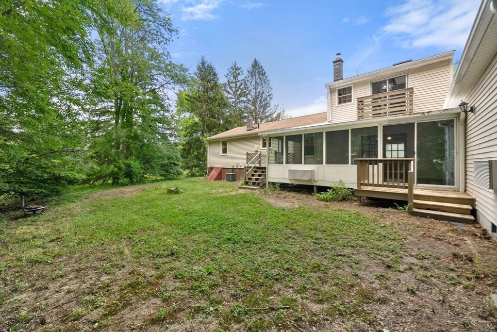 52 Richard Rd