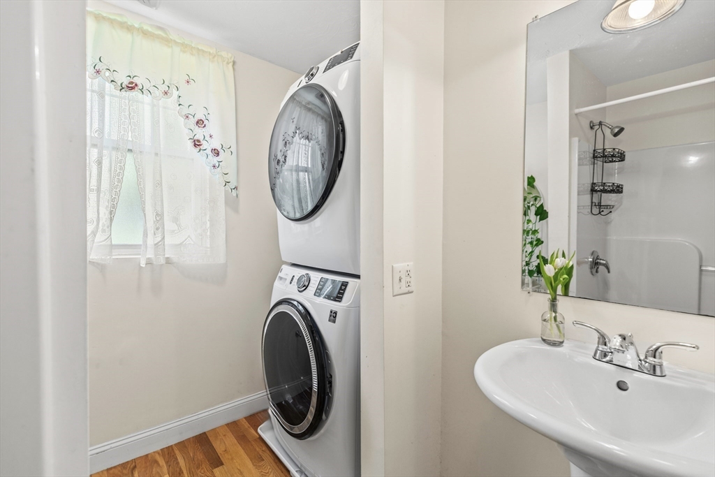 4-6 Marcella St # 2