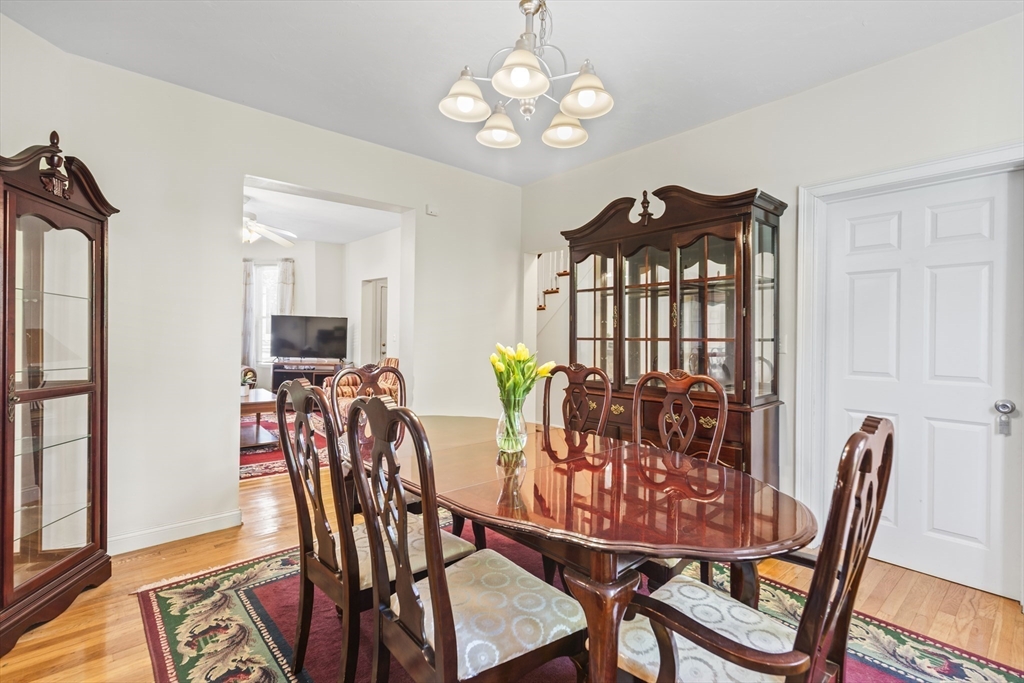 4-6 Marcella St # 2