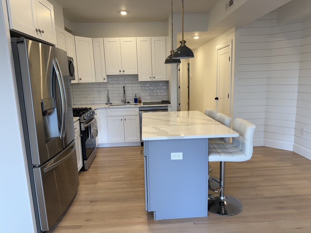 138 Centre St # 3