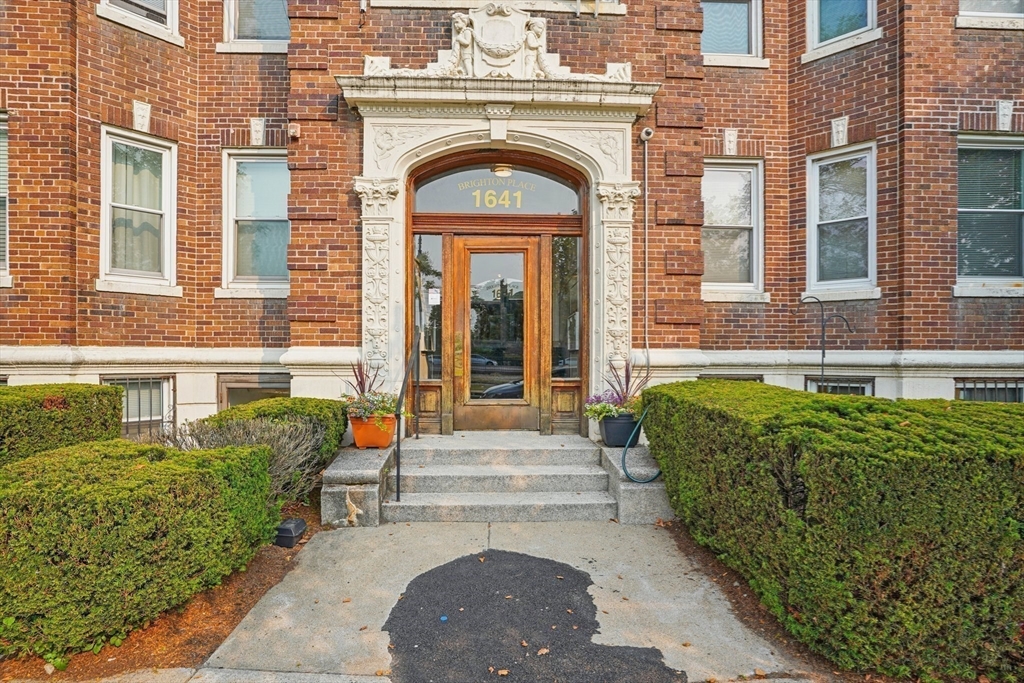 1641 Commonwealth Ave # 20