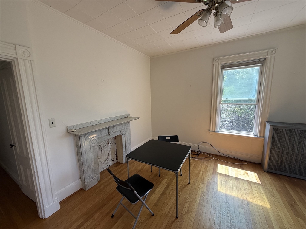 29 Conway St # 1