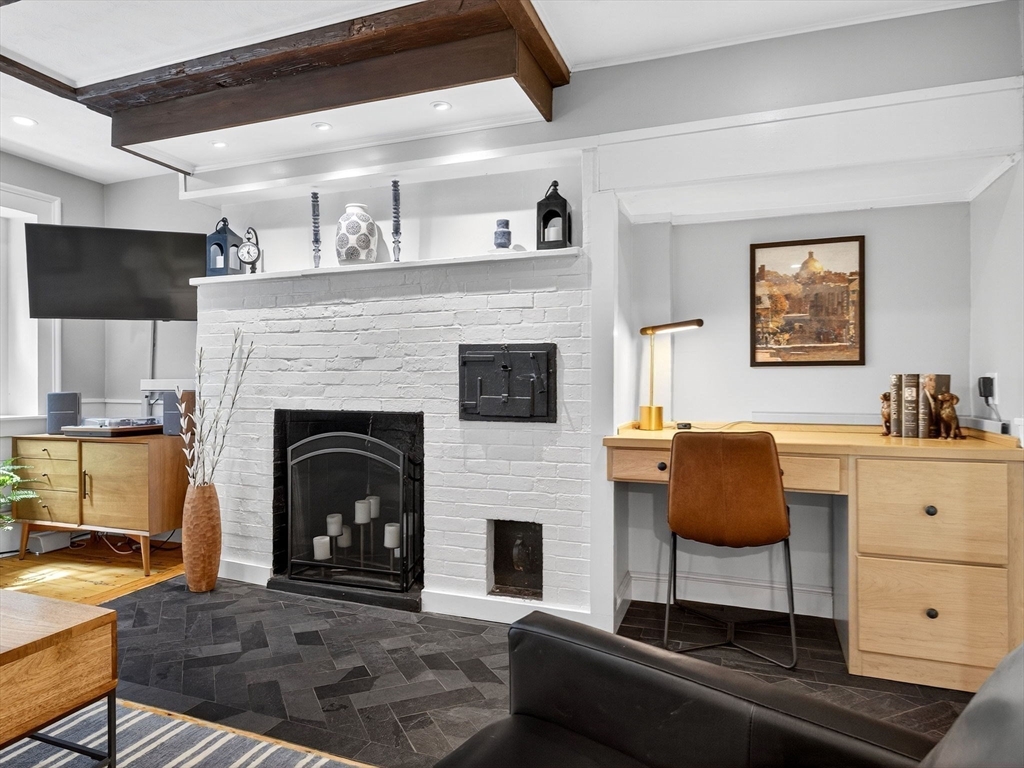 116 Mount Vernon Street # 1, Boston Unit: 1