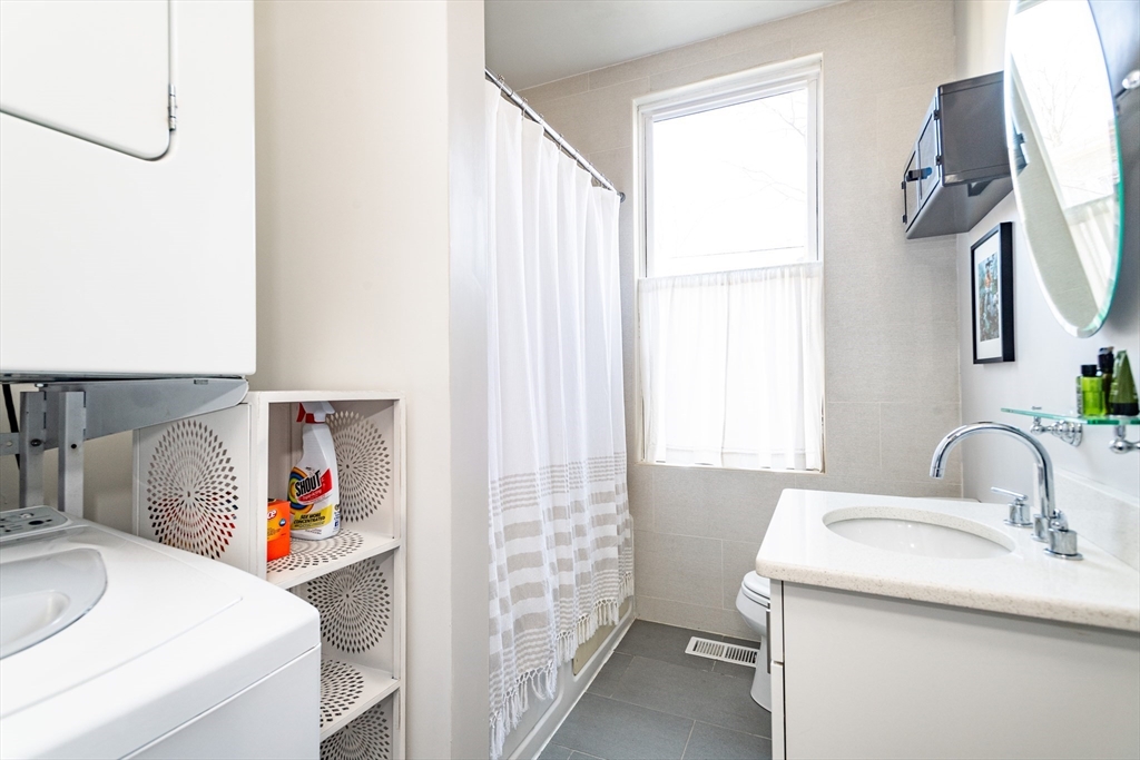 178 Chestnut Ave # 1