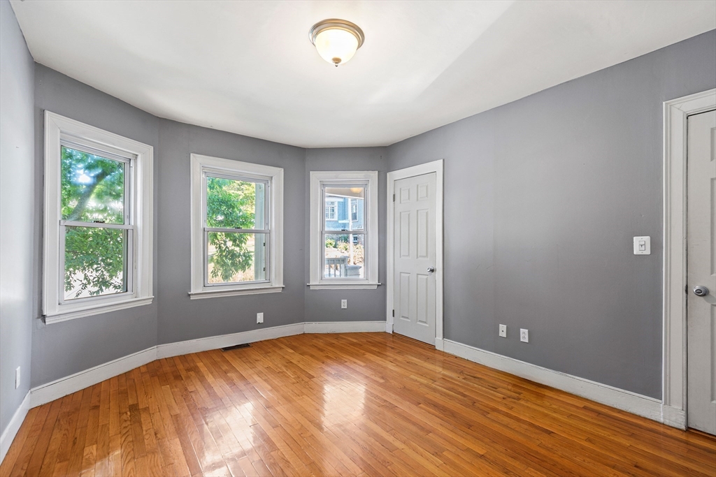80 Westmoreland St # 1