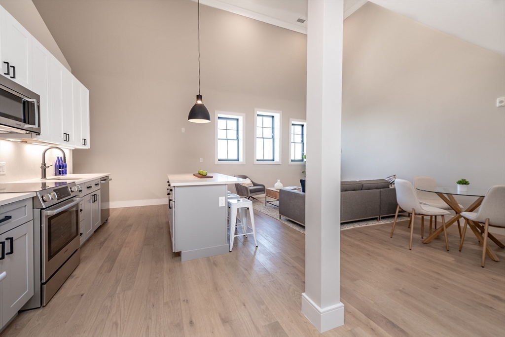 8 Franklin Street # 401, Boston Unit: 401