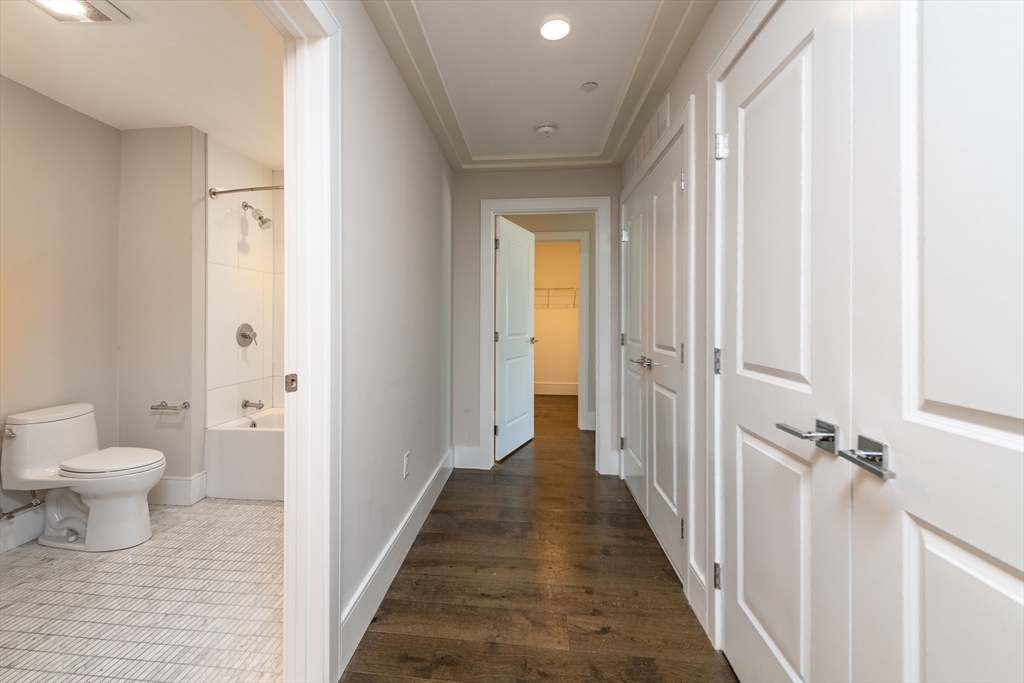 212-214 Market Street # 201, Boston Unit: 201
