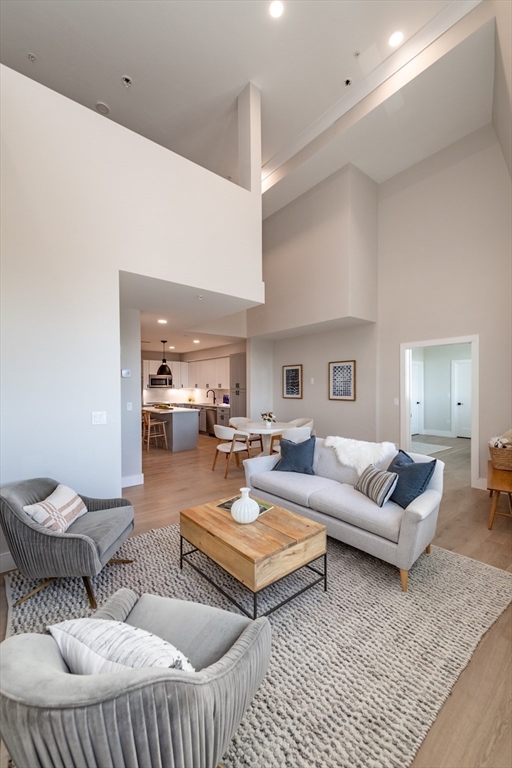 8 Franklin Street # 403