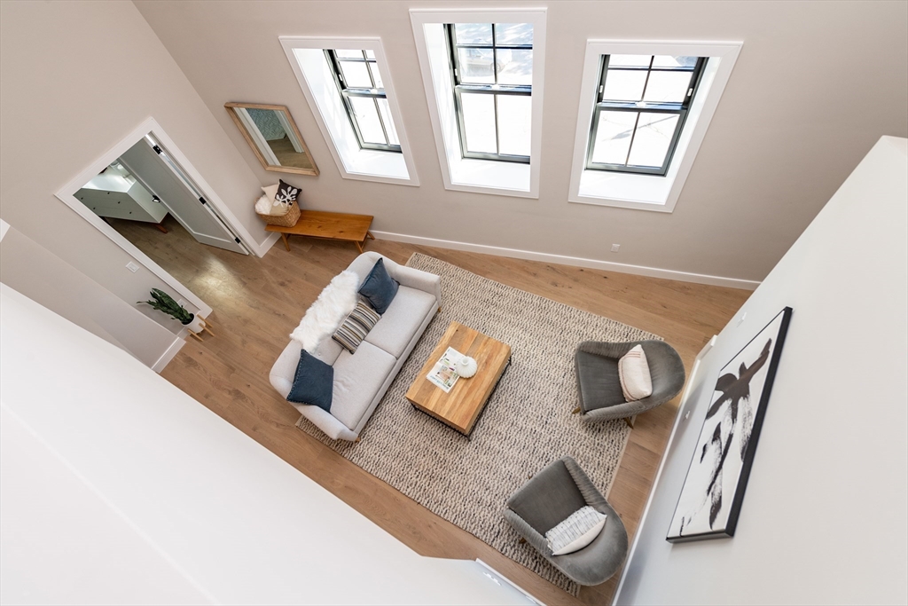 8 Franklin Street # 403