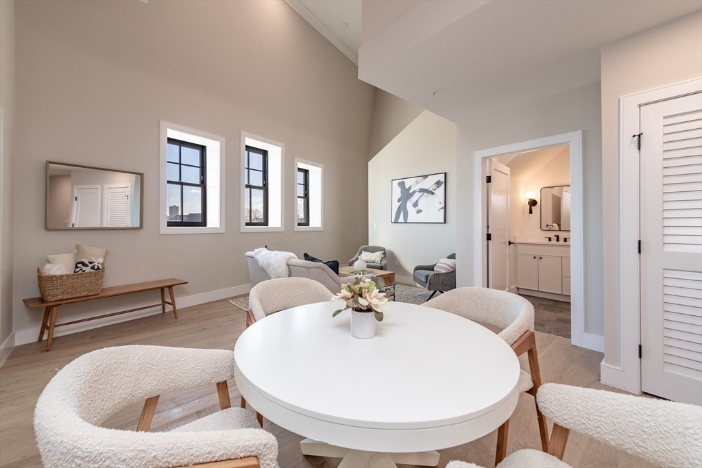 8 Franklin Street # 403