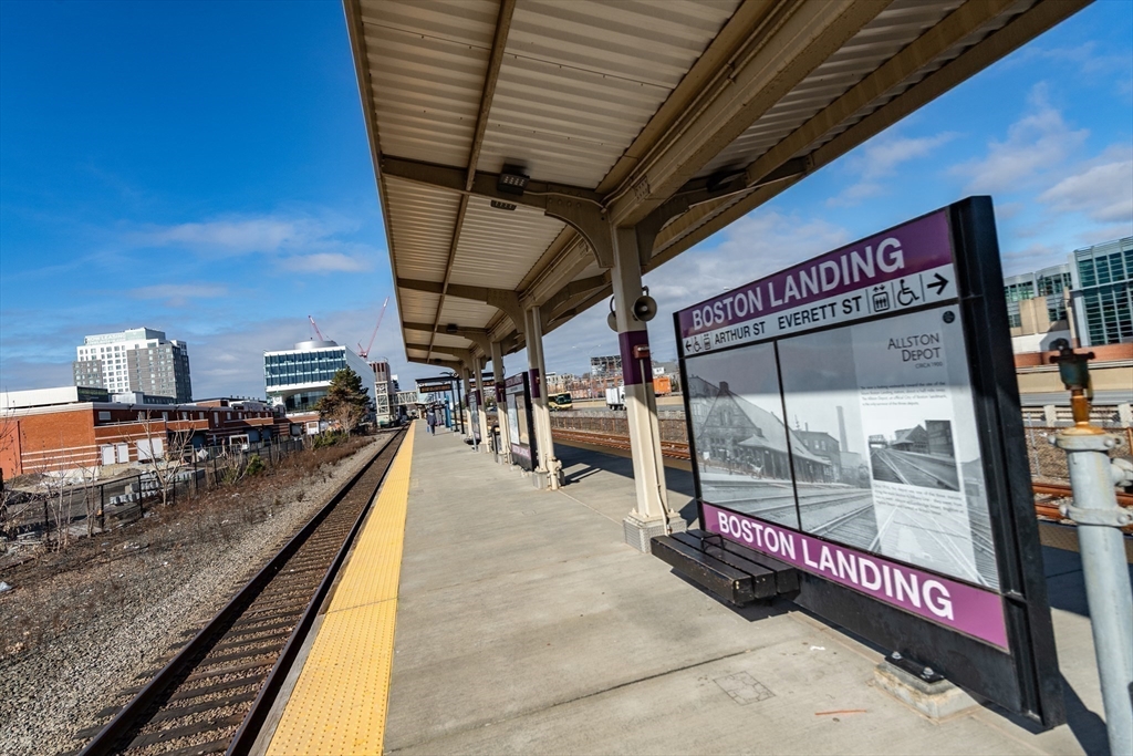 8 Franklin Street # 403