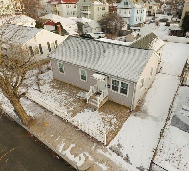 106 Lewiston Street