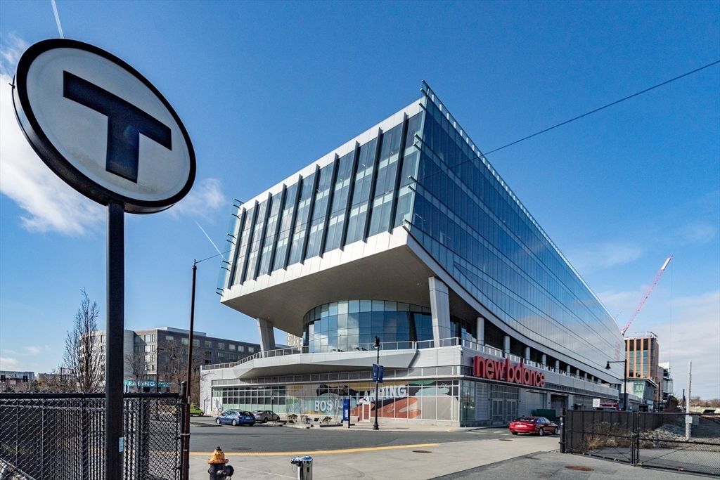 4 Franklin Street # 401