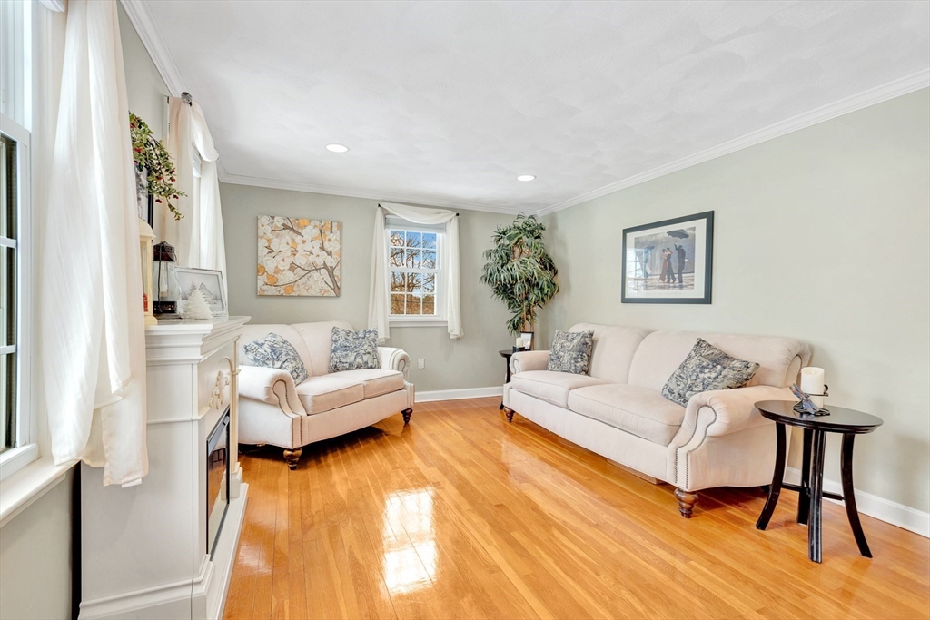 4 Colburn Street