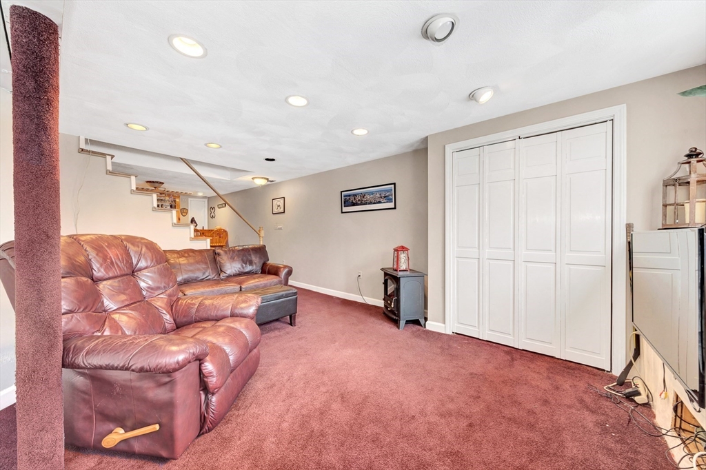 4 Colburn Street