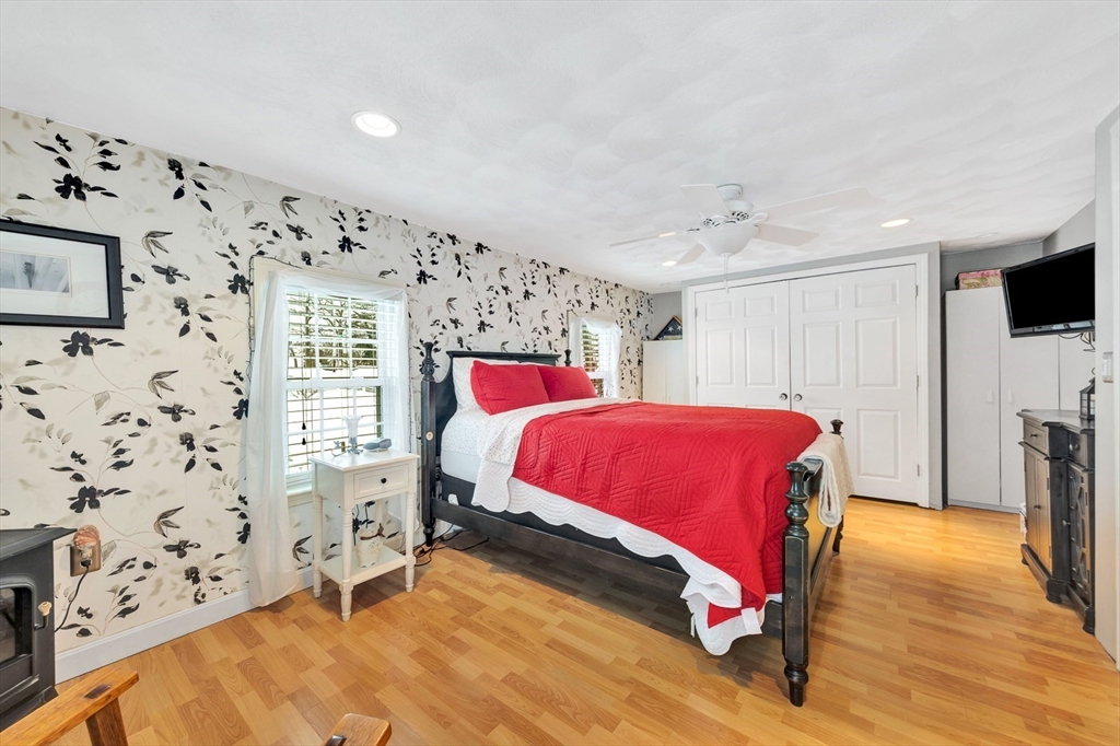 4 Colburn Street