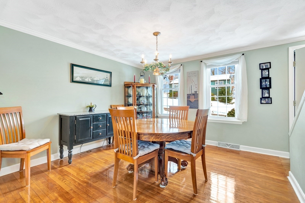 4 Colburn Street