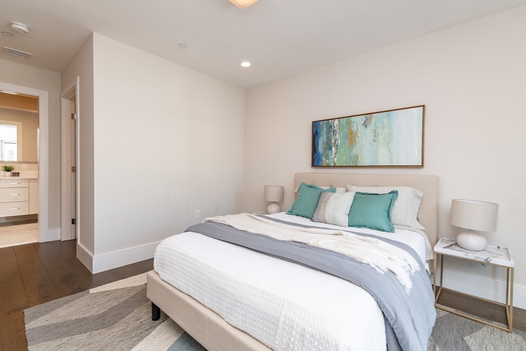 214 Market Street # 201