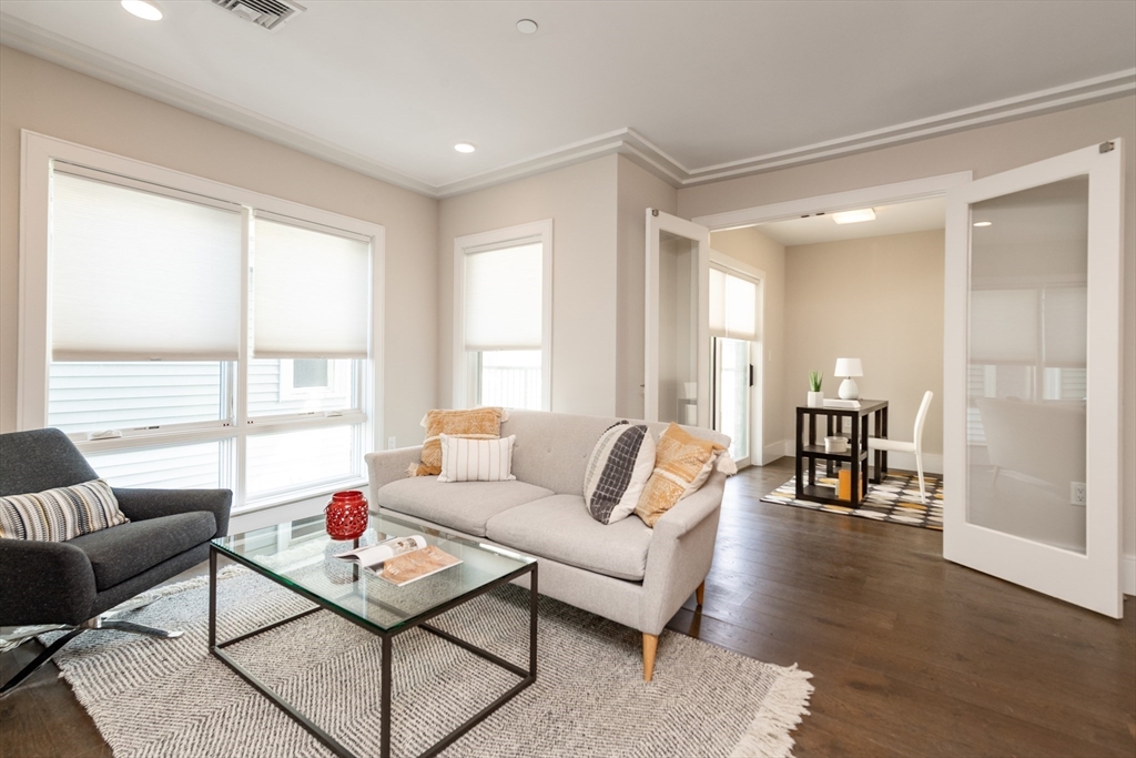 214 Market Street # 201