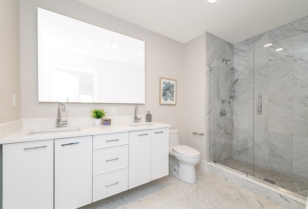 214 Market Street # 201