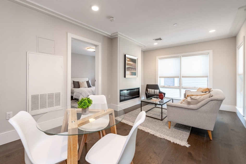 214 Market Street # 201