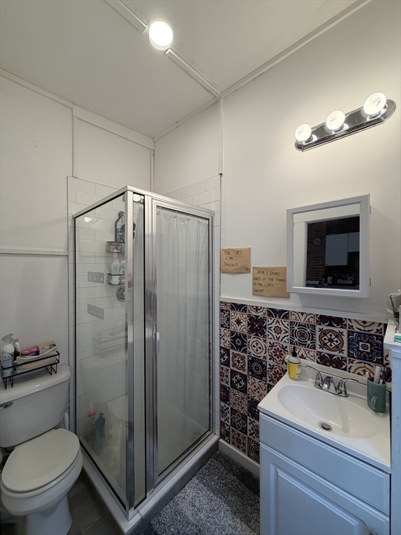 17 Worthington Street # 3