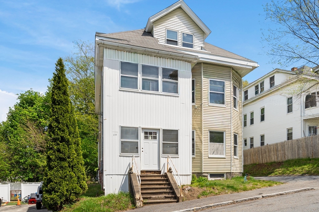 19 Francis St