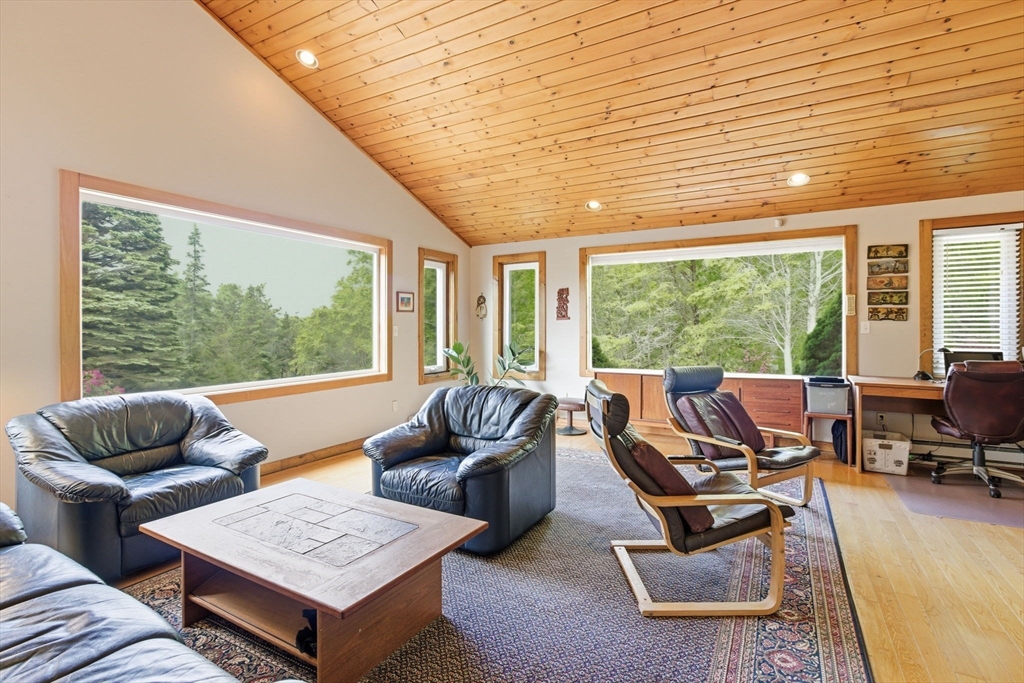 134 Pine Mountain Dr