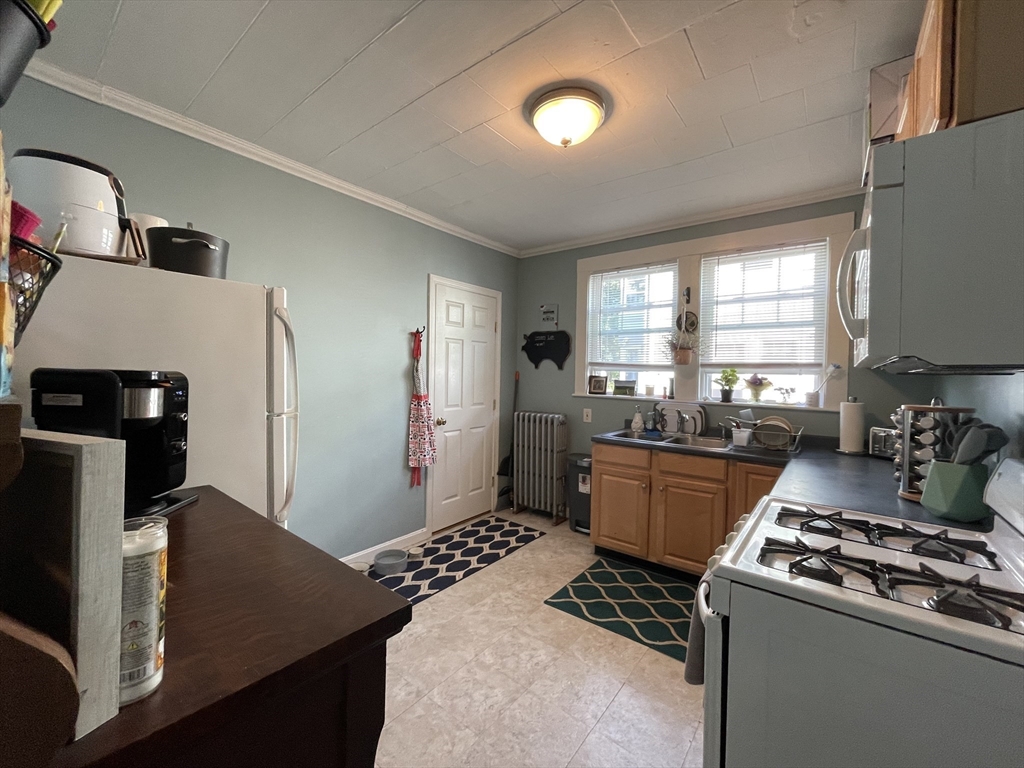 192 Florence Street # 1