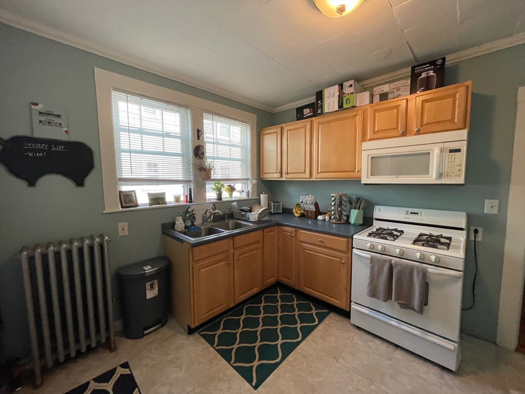 192 Florence Street # 1